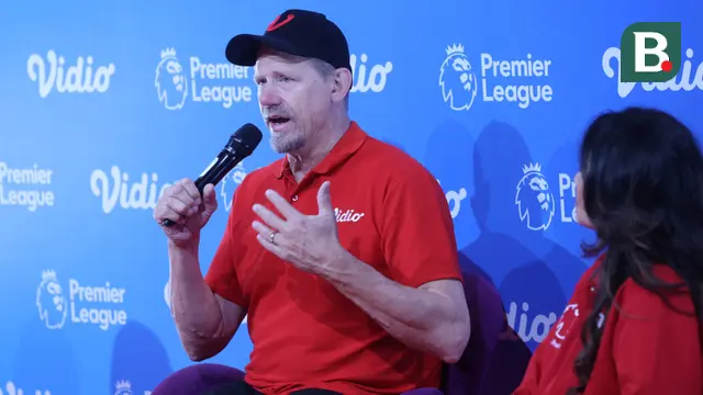 Press Conference Vidio.com dan Peter Schmeichel