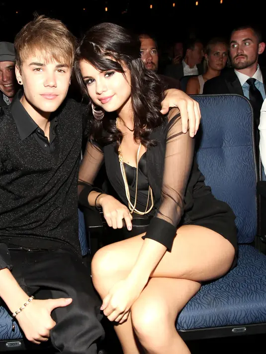 Pasangan ini putus pada Oktober 2014 dan pelantun 'What Do You Mean?' seperti tidak mau berpindah ke lain hati. (AFP/Bintang.com)