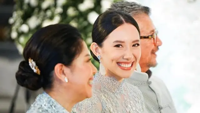 Rio Haryanto Tunangan dengan Athina Keponakan Sandiaga Uno. [@sandiuno]