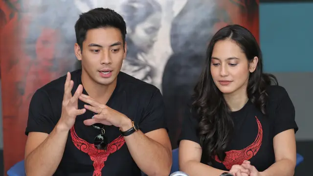 [Bintang] Pevita Pearce - Yoshi Sudarso