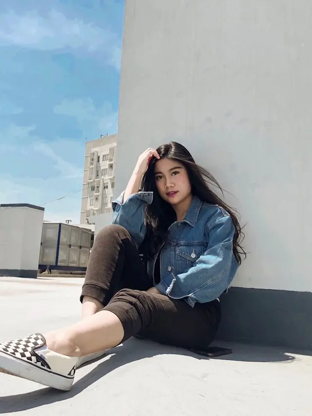 6 Pesona Alda Wiyekedella, Kontestan Indonesian Idol