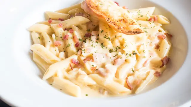 Bahan-Bahan Memasak Pasta Caarbonara yang Creamy Cukup Mudah Didapatkan