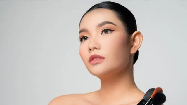 Clean Girl Makeup, Tren Riasan Natural yang Kian Digemari Generasi Muda