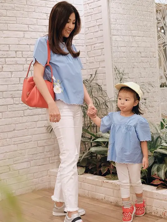 (Instagram/sarwendah29)