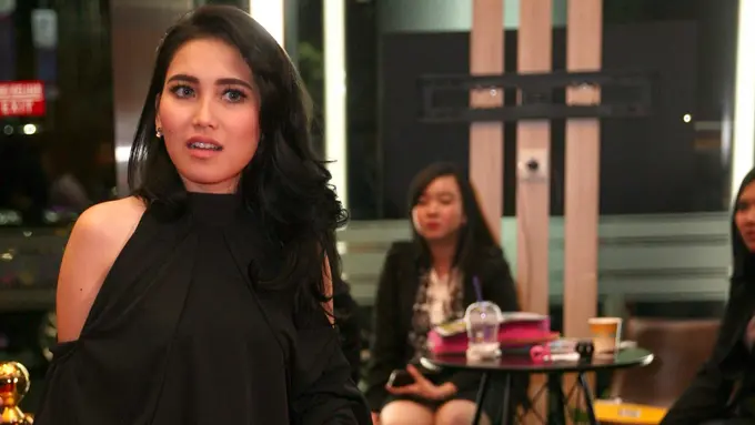 [Bintang] Ayu Ting Ting