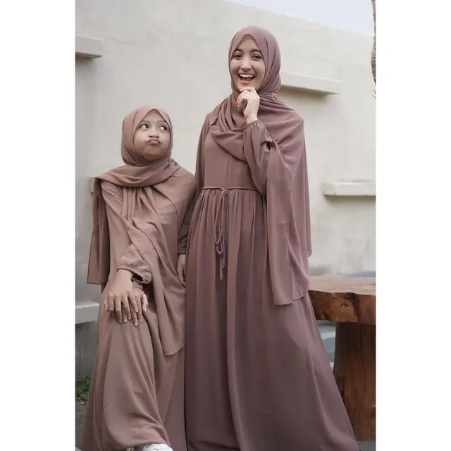 Arafah Rianti dan Halda Rianta