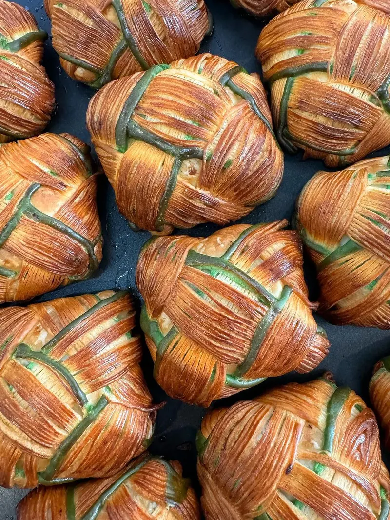 Croissant Ketupat