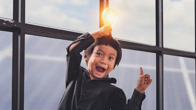 Bantu Anak Pahami Potensi Tenaga Surya untuk Masa Depan, Yuk Simak Cerita dari Desa Minggir