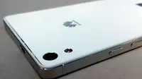 Huawei Ascend P7 (Source : Sieuthismartphone )