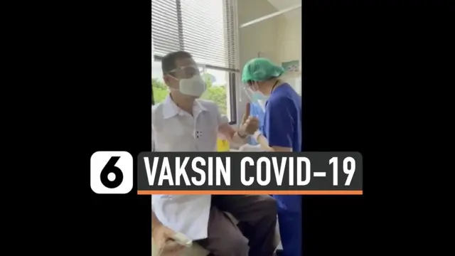 Vaksin Covid-19 Sinovac dianjurkan untuk usia 18 hingga 59 tahun. Seorang dokter di Jakarta berusia 77 tahun disuntik vaksin ini. Rekaman videonya viral.