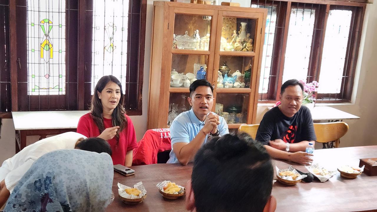 Kaesang Pangarep Bertemu Relawan: Titip Mas Gibran