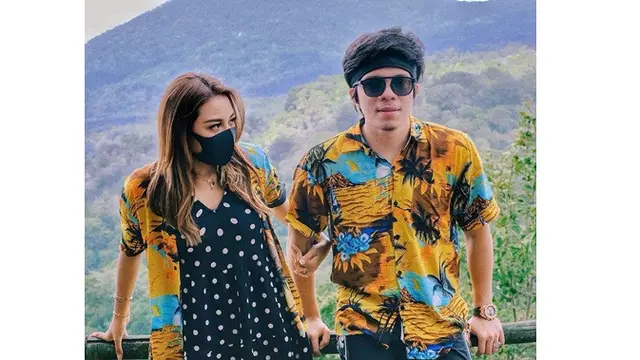 6 Potret Aurel Hermansyah dan Atta Halilintar Pakai Baju Couple, Curi Perhatian