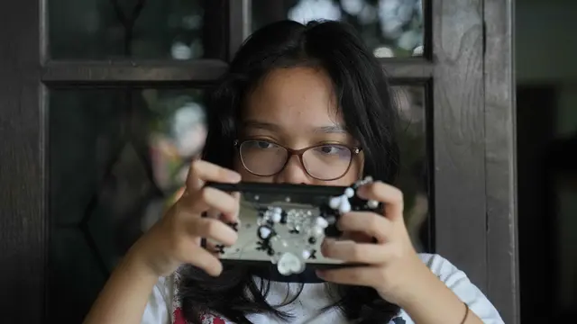 PP Tunas Resmi Berlaku, Platform Digital Diminta Patuhi Aturan Pembatasan Usia Anak