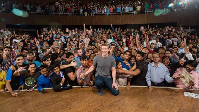 Mark Zuckerberg Promosi Video 360 Derajat di Facebook