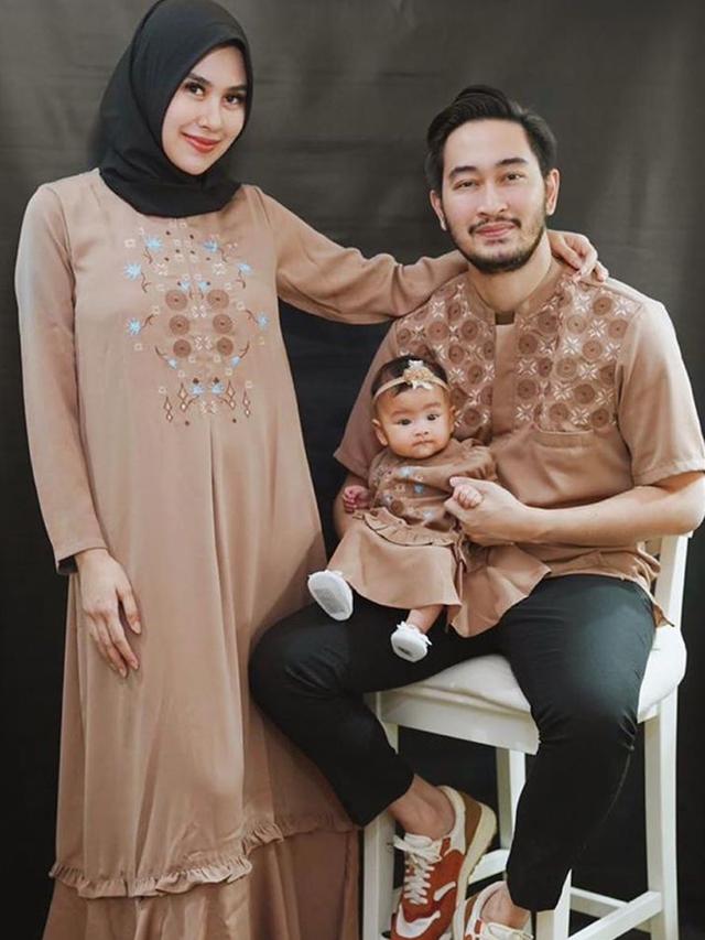 Inilah 4 Rekomendasi Baju Muslim Family Set Untuk 4 Orang Anggota Keluarga