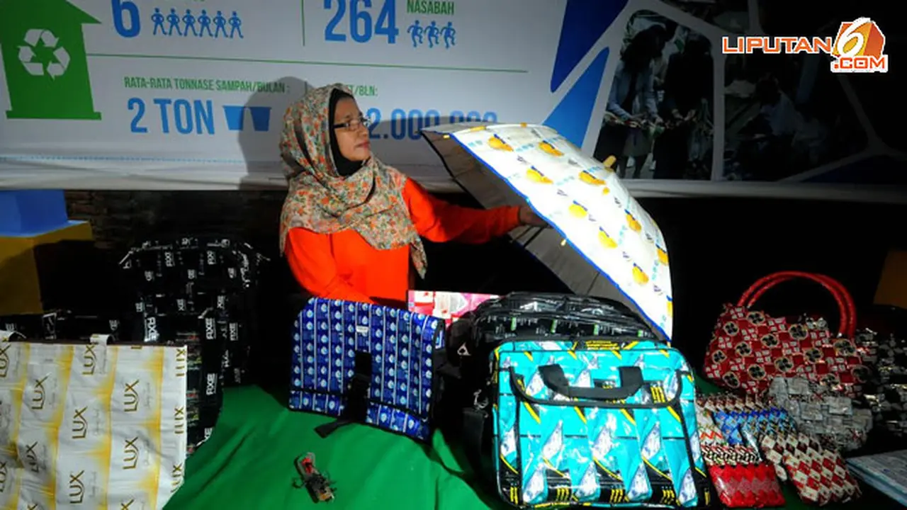 sampah-bank-140222b.jpg