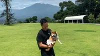 Cerita Arthur Irawan Merawat 4 Anjing Lucu