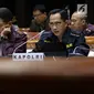 Kapolri Jenderal Pol Tito Karnavian mengikuti raker dengan Komisi III DPR di Gedung Nusantara II, Kompleks Parlemen, Senayan, Jakarta, Selasa (5/6). Rapat membahas Rencana Kerja Anggaran Kementerian/Lembaga (RKA K/L). (Liputan6.com/Johan Tallo)