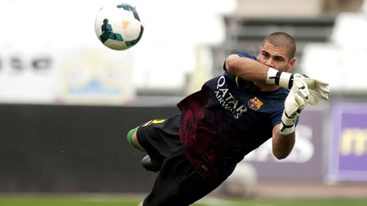 valdes-131002b.jpg