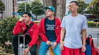 Lihat di sini kesamaan dari tampilan street style dari keseharian keempat sosok yang akan tampil di Closing Ceremony Asian Games 2018. Sumber foto: Instagram Ran.