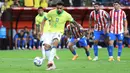 Kemenangan Tim Samba dilengkapi melalui gol  Savinho serta penalti Lucas Paqueta. (Ian Maule / GETTY IMAGES NORTH AMERICA / Getty Images via AFP)
