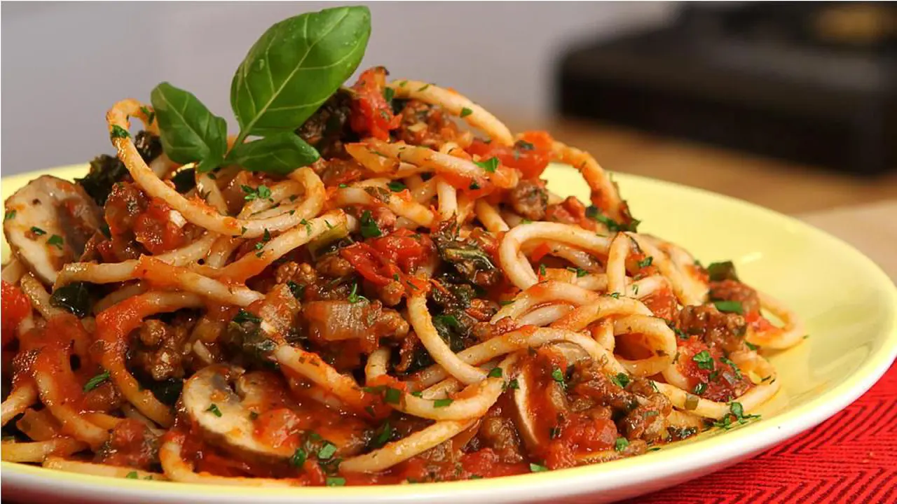 10 Kreasi Hidangan dengan Bahan Dasar Spaghetti