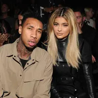 Kylie Jenner memang baru saja memantapkan keputusannya untuk mengakhiri hubungannya dengan rapper Tyga. Tentu saja, hubungan keduanya tuai kontroversi, Tyga sudah berkali-kali mengecewakan kepercayaan Kylie. (AFP/Bintang.com)