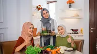 Ilustrasu sahur dan berbuka puasa. (Foto: Shutterstock)