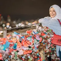Pasangan muda Natasha Rizky dan Desta kini sudah memiliki dua orang buah hati, namun sebagai ibu tak memungkiri bagi Natasha Rizky untuk menambah momongan lagi. Dan anak berjenis kelamin laki-laki lah yang diinginkannya. (Instagram/natasharizkynew)