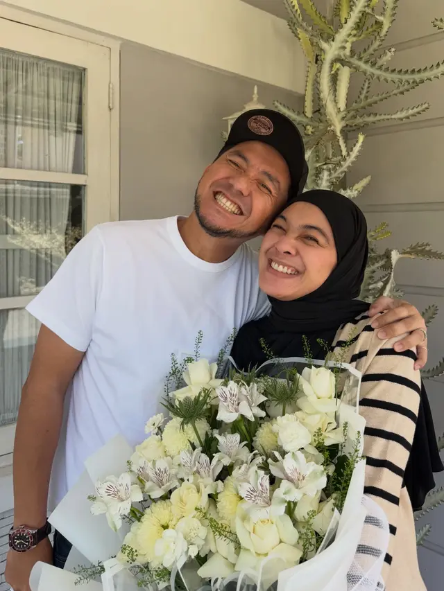 Dian Ayu Lestari & Omesh
