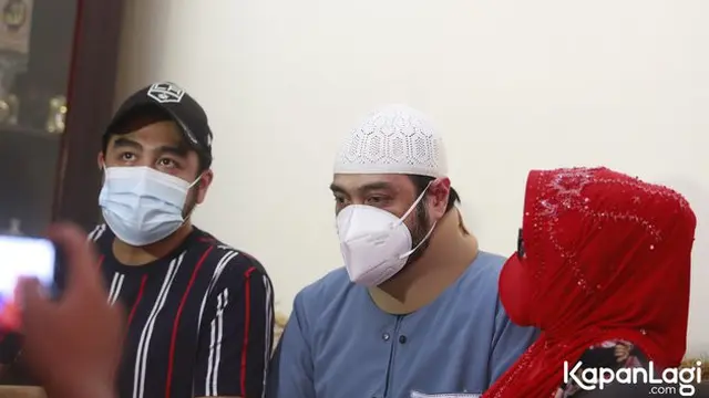 7 Potret Kondisi Terkini Ferry Irawan, Pecah Pembuluh Darah di Kepala