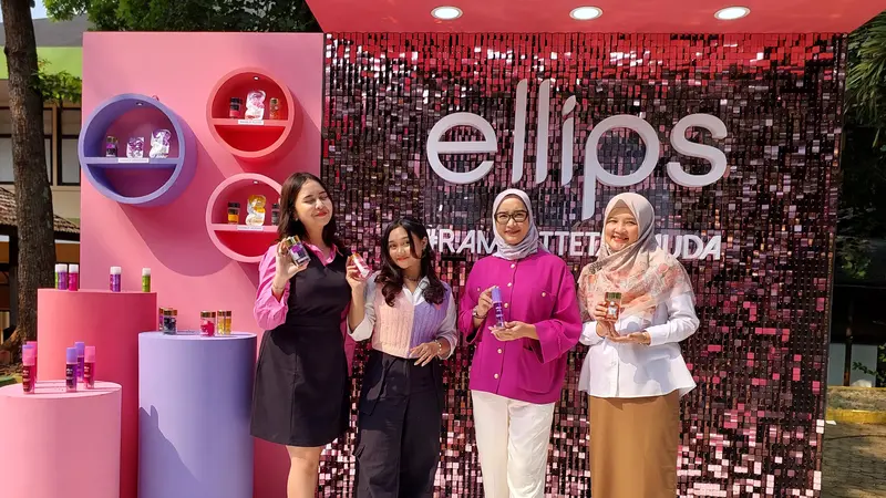 Ellips Shine Sister Goes to Campus Dorong Mahasiswa Unpad Tampil Lebih Pede dengan #RambutTetapMuda