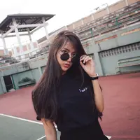 ilustrasi zodiak perempuan/Photo by Riki on Unsplash