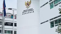 Melly Lee Sampai di Korea Selatan, Pamer Potret di Depan KBRI Seoul