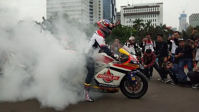 Sam Lowes