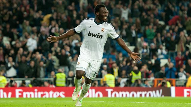 Aksi Michael Essien saat Bermain di Eropa