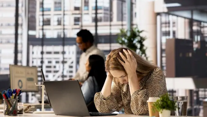 Ilustrasi Burnout (Photo by DC Studio on Freepik)