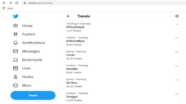 Tagar #OleOutNow trending di Twitter.