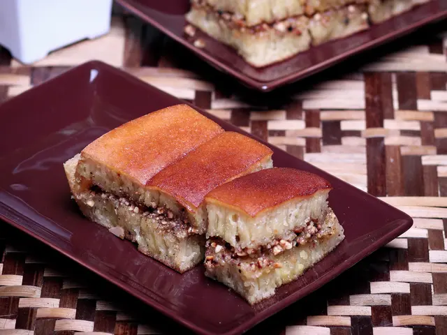 Resep Martabak Manis Teflon Yang Lembut Dan Bersarang Lifestyle Fimela Com