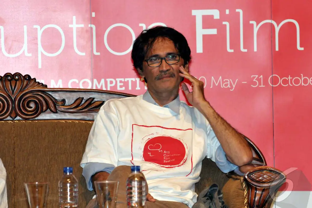Alex Komang