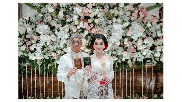 6 Momen Pernikahan Peramal Wirang Birawa dan Umi Kalsum, Mahar Bernilai Fantastis