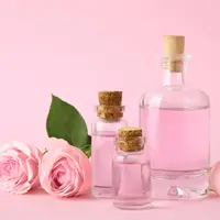 ilustrasi manfaat air mawar/New Africa/shutterstock