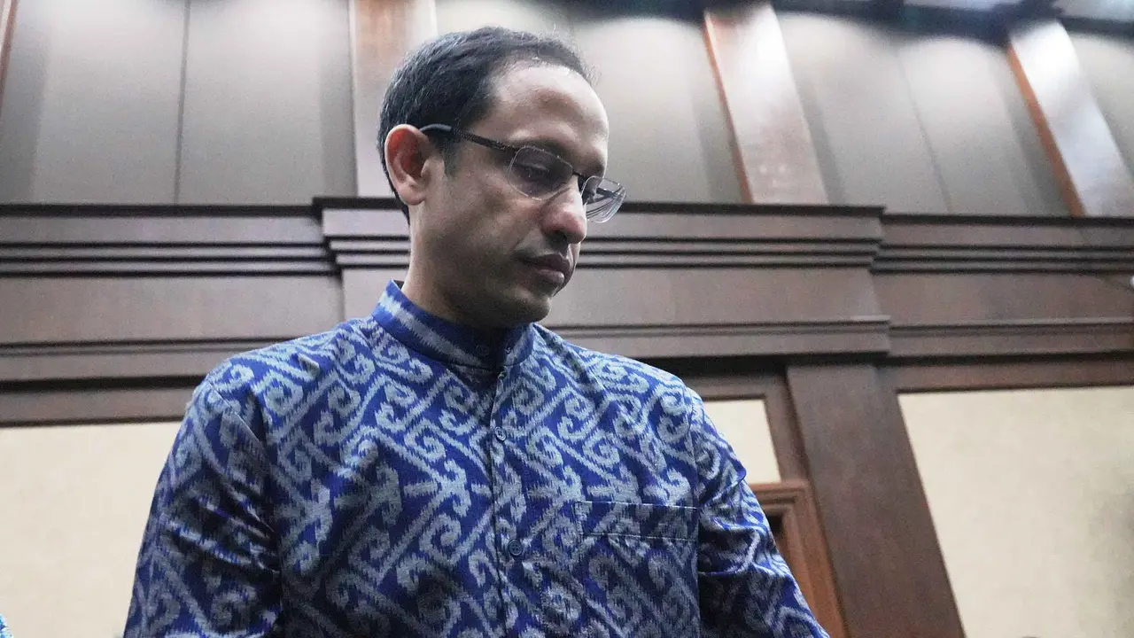 Didampingi Istri dan Kedua Orang Tua, Mantan Mendikbudristek Nadiem Makarim Kembali Jalani Sidang Lanjutan