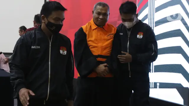Tersangkut Kasus Merintangi Proses Penyidikan Gubernur non-aktif Papua Lukas Enembe, Stefanus Roy Rening Ditahan KPK