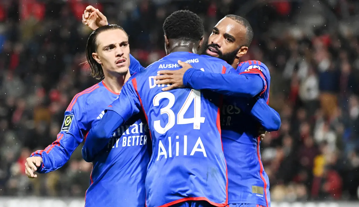 Mahamadou Diawara masuk dalam skuad asuhan Bernard Diomede, yang akan menjalani Euro U-19 Elite Tour 2024. Namun, karena ingin tetap bisa berpuasa, Mahamadou memilih untuk meninggalkan timnas. (AFP/Sebastien Salom Gomis)