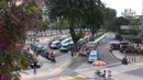 Suasana penataan integrasi antarmoda Stasiun Tanah Abang, Jakarta Pusat, Minggu (7/6/2020). Kawasan Stasiun Tanah Abang kini punya wajah baru. Semua moda angkutan transportasi umum diberi jalur khusus untuk mengangkut penumpang kereta rel listrik dengan tertib dan nyaman. (Liputan6.com/Angga Yuniar)