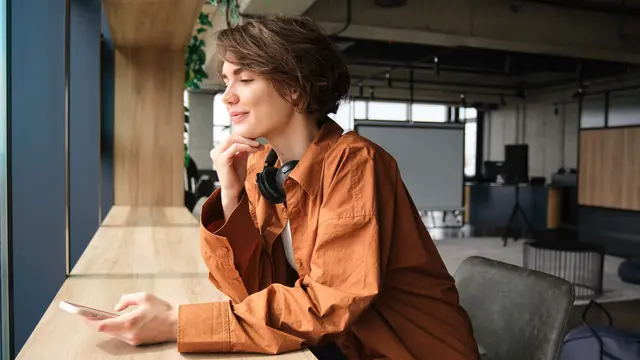 wanita november orang yang tidak menghargai