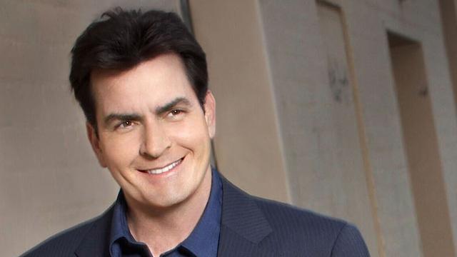 Charlie Sheen Akui Tak Ada Virus Hiv Terdeteksi Di Darah Showbiz Liputan6 Com