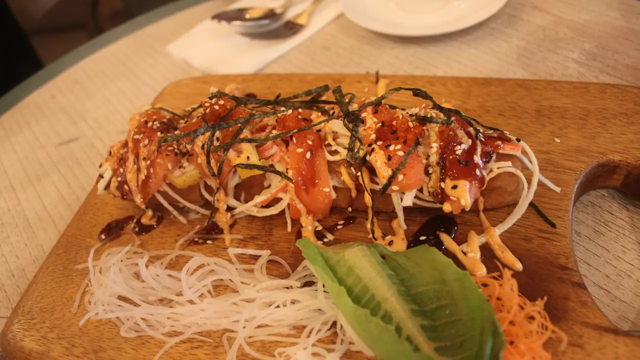 Cakwe sashimi