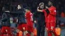 Para pemain Liverpool merayakan kemenangan timnya atas Manchester City pada lanjutan Premier League di Stadion Anfiel, (31/12/2016). Liverpool menang 1-0. (Reuters/Phil Noble) 